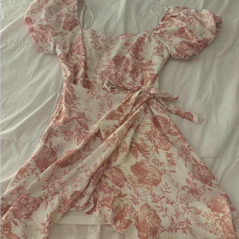 Floral Puff Sleeve Dress